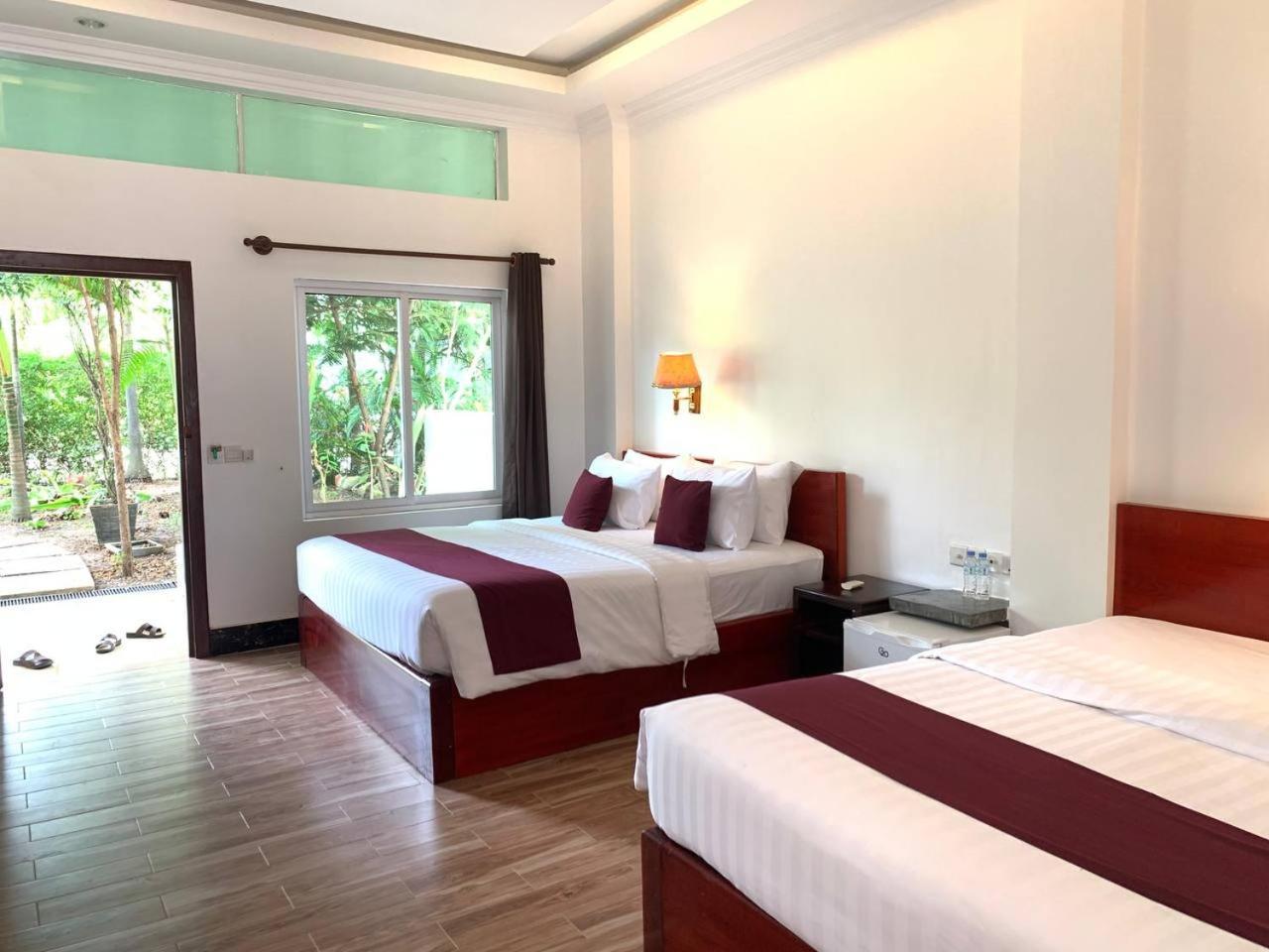 Lucky Garden Boutique Hotel Сием Реап Екстериор снимка