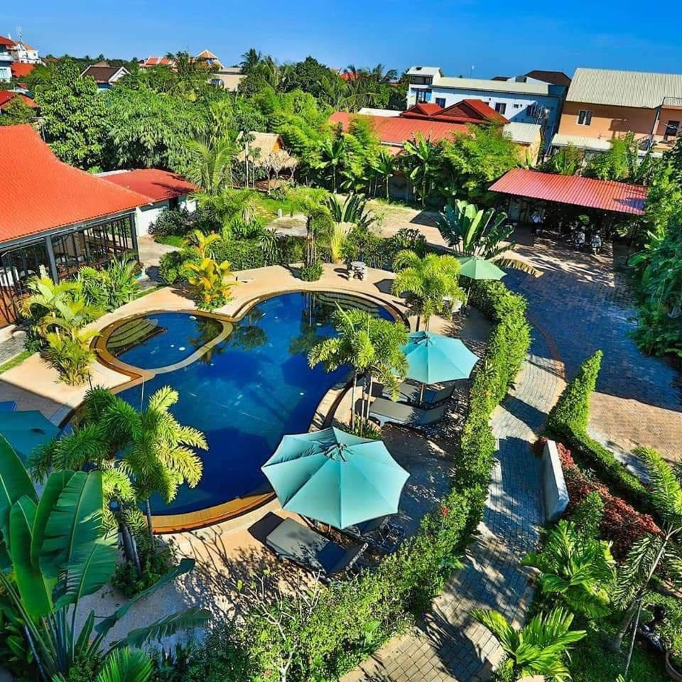 Lucky Garden Boutique Hotel Сием Реап Екстериор снимка